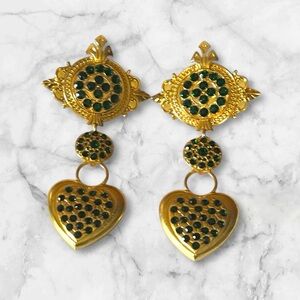 Catwalk Jon Gold Tone and Green Heart Drop Clip on Earrings